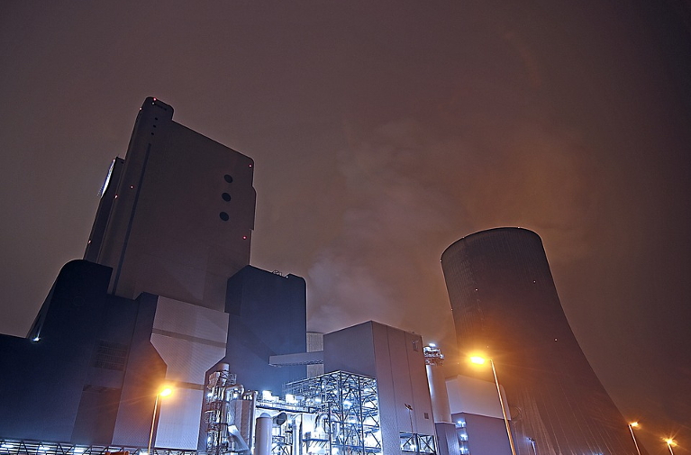 Coal plant