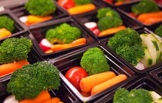 school lunch food