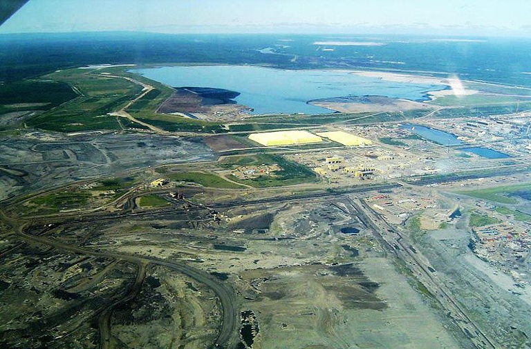 Syncrude plant