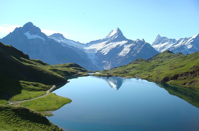 Bachalpsee_reflection
