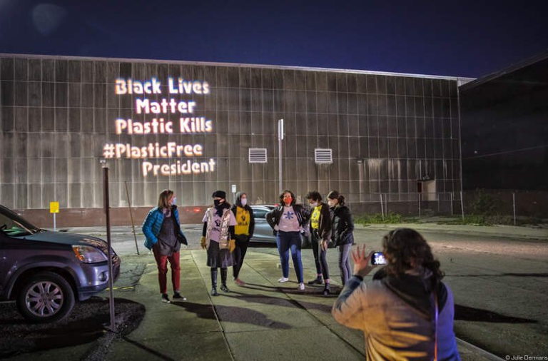 No plastic protest