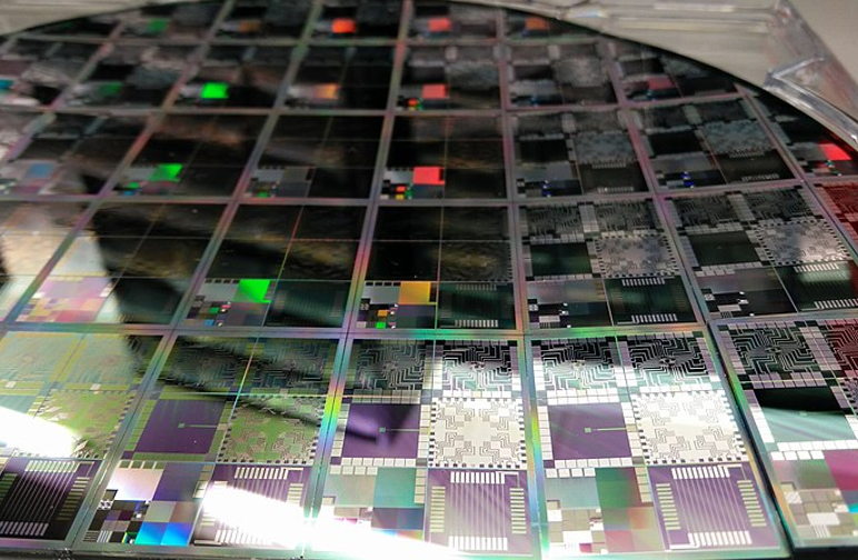 semiconductor
