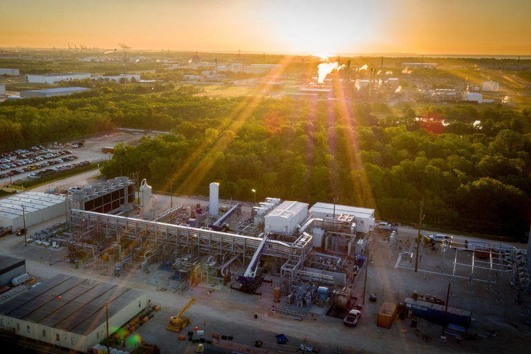 Carbon capture plant