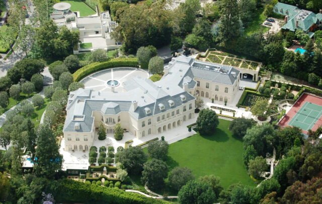 Affluent house