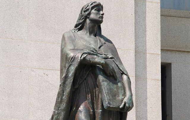 Statue of Truth