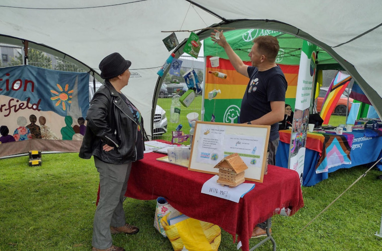 Transition Chesterfield stall