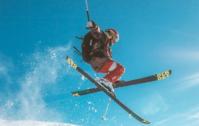 dangerous skiing