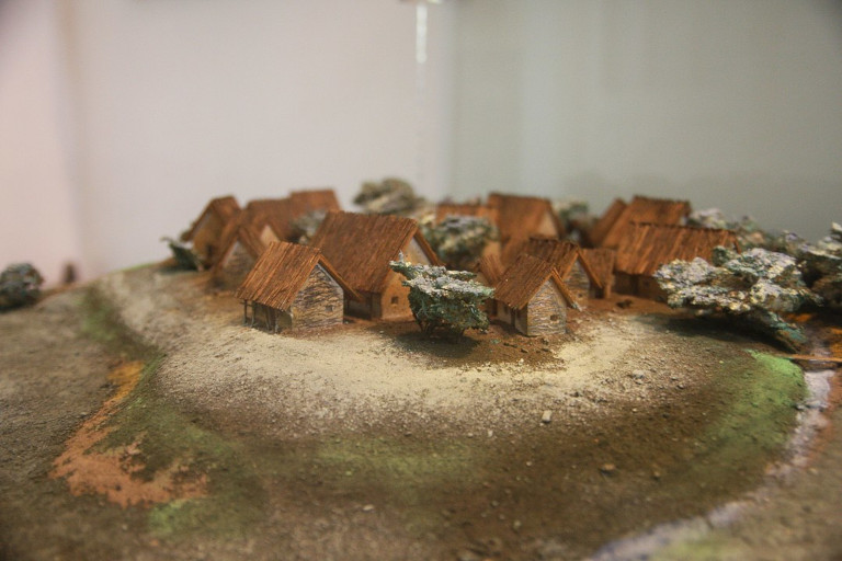 Scale reproduction of a Cucuteni Village.